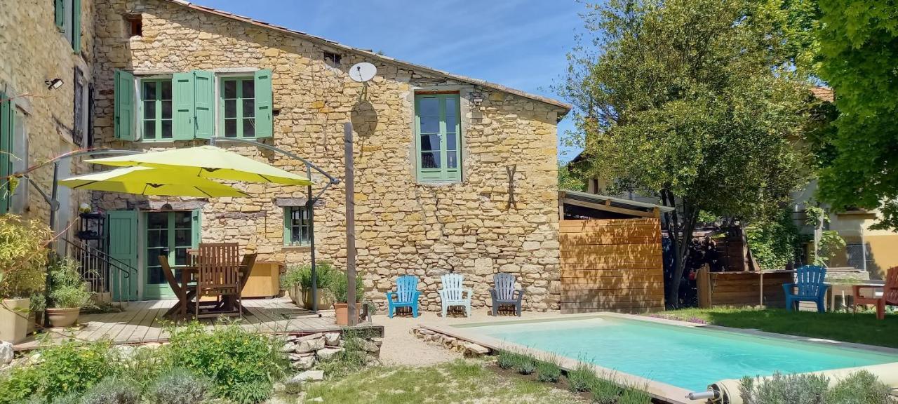 Chambre Du Tilleul - Charme, Confort Et Piscine Sigonce Exteriér fotografie